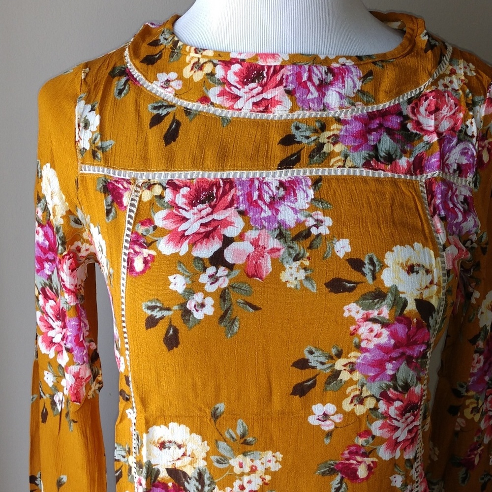 Style Collection - Picture 3 of 9